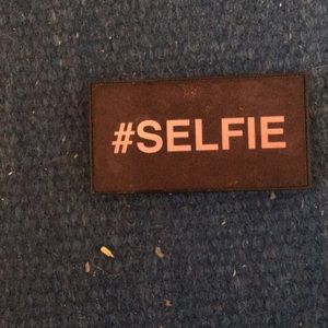 Makeup revelution eyeshadow palette